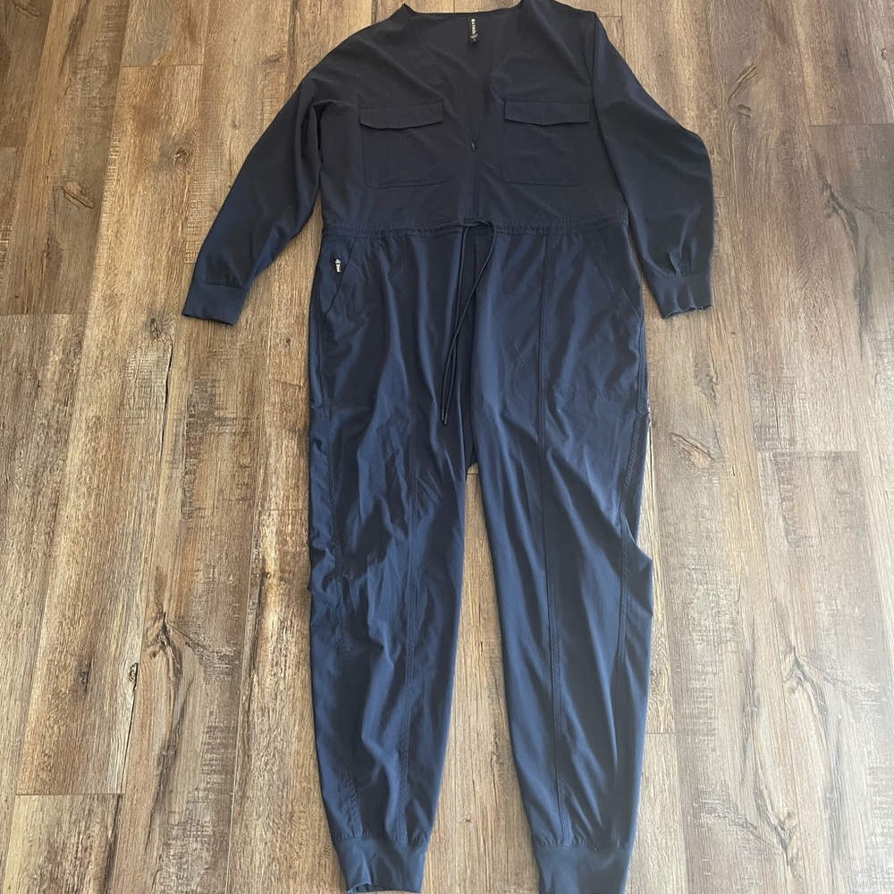 Athleta jumpsuit - worn once perfect condition!